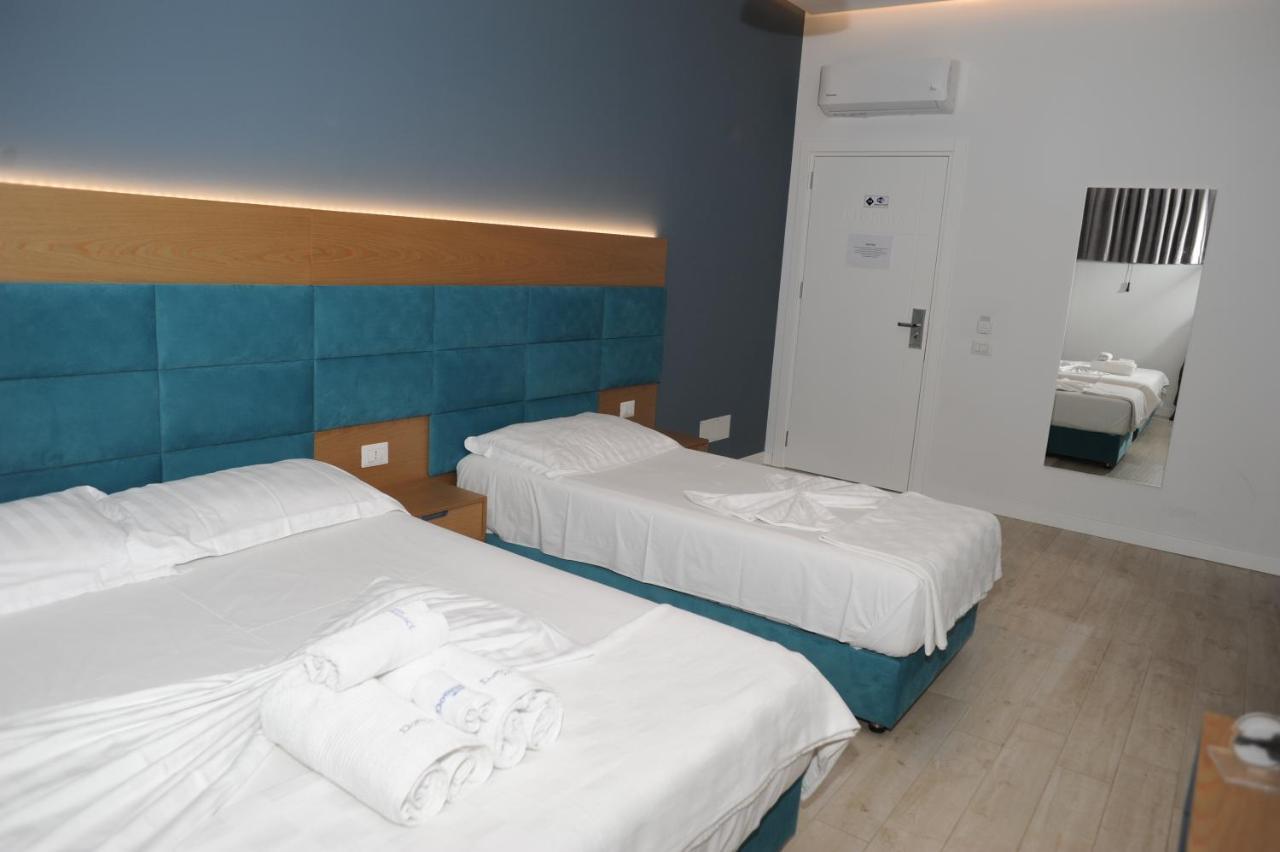 Domus Hotel & Apartments Shengjin Exterior photo