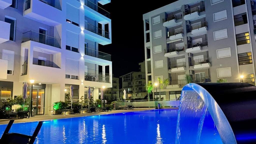 Domus Hotel & Apartments Shengjin Exterior photo