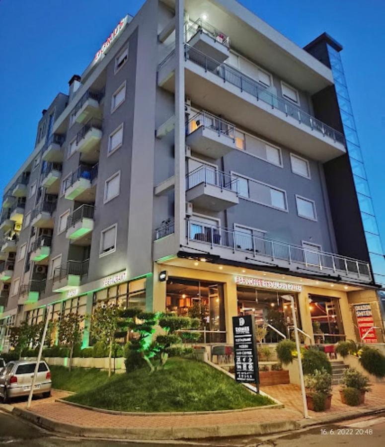 Domus Hotel & Apartments Shengjin Exterior photo