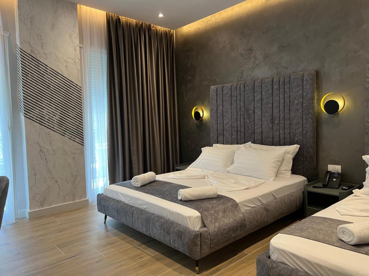 Domus Hotel & Apartments Shengjin Exterior photo