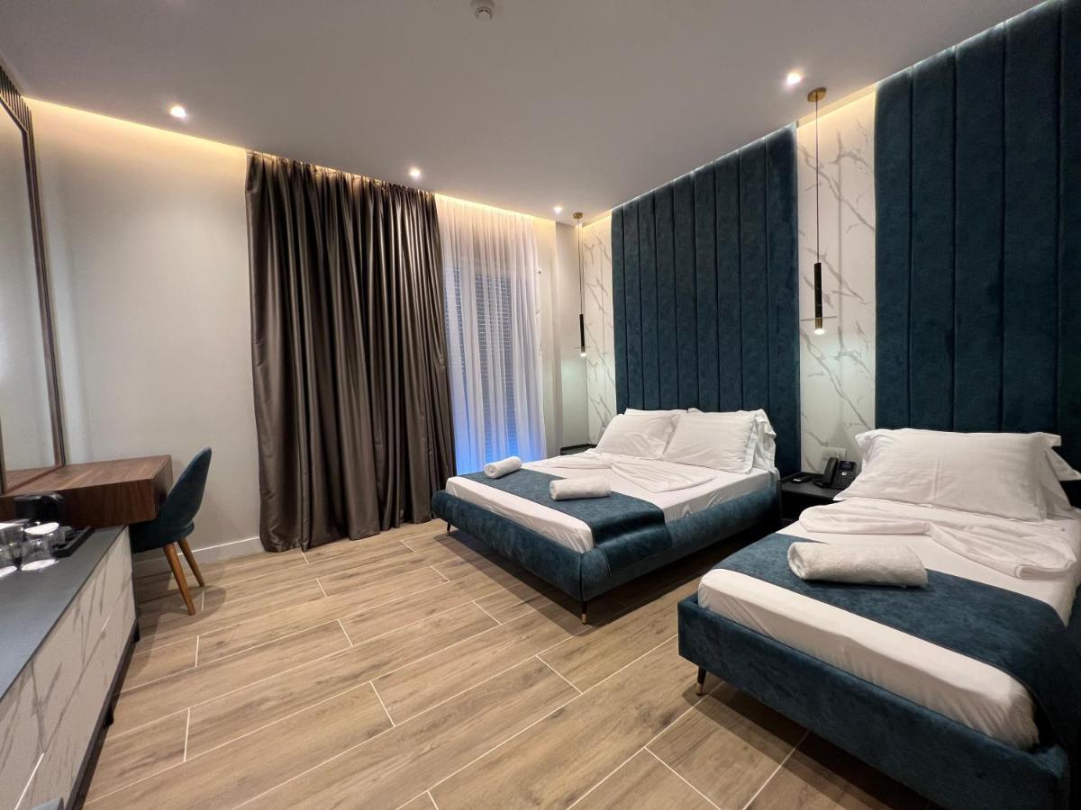 Domus Hotel & Apartments Shengjin Exterior photo