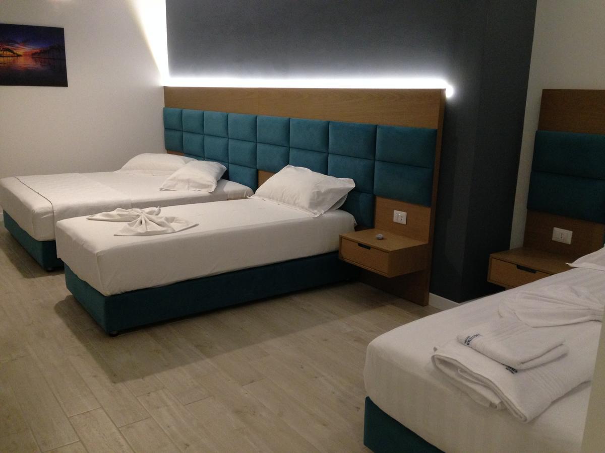 Domus Hotel & Apartments Shengjin Exterior photo